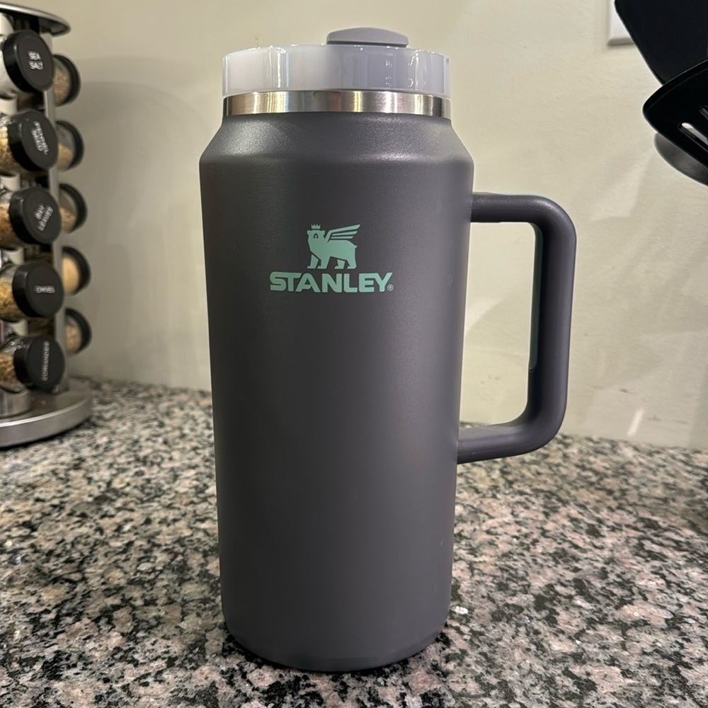 Stanley 60oz Tumblr